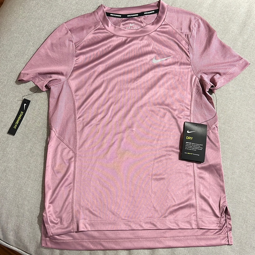 Nike standar fit